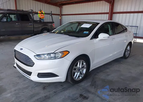 2016 Ford Fusion Se z USA, uszkodzony, nr VIN 3FA6P0H72GR152806
